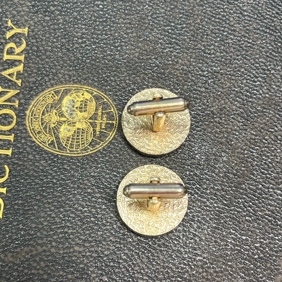 Vintage 70’s Horse CuffLinks - Picture 4 of 5